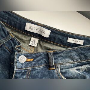 Kenneth Cole Reaction deconstructed skinny jeans size 4